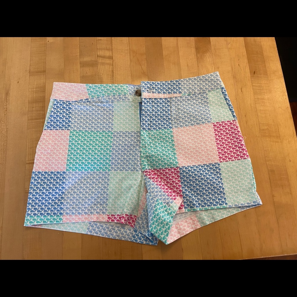 Vineyard vine for target womens shorts size 6